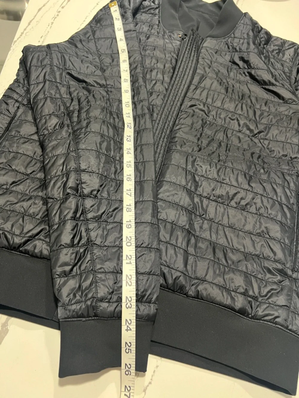Lululemon Switch Over Reversible Men's Black Bomber Jacket Quilted size L - Picture 10 of 13